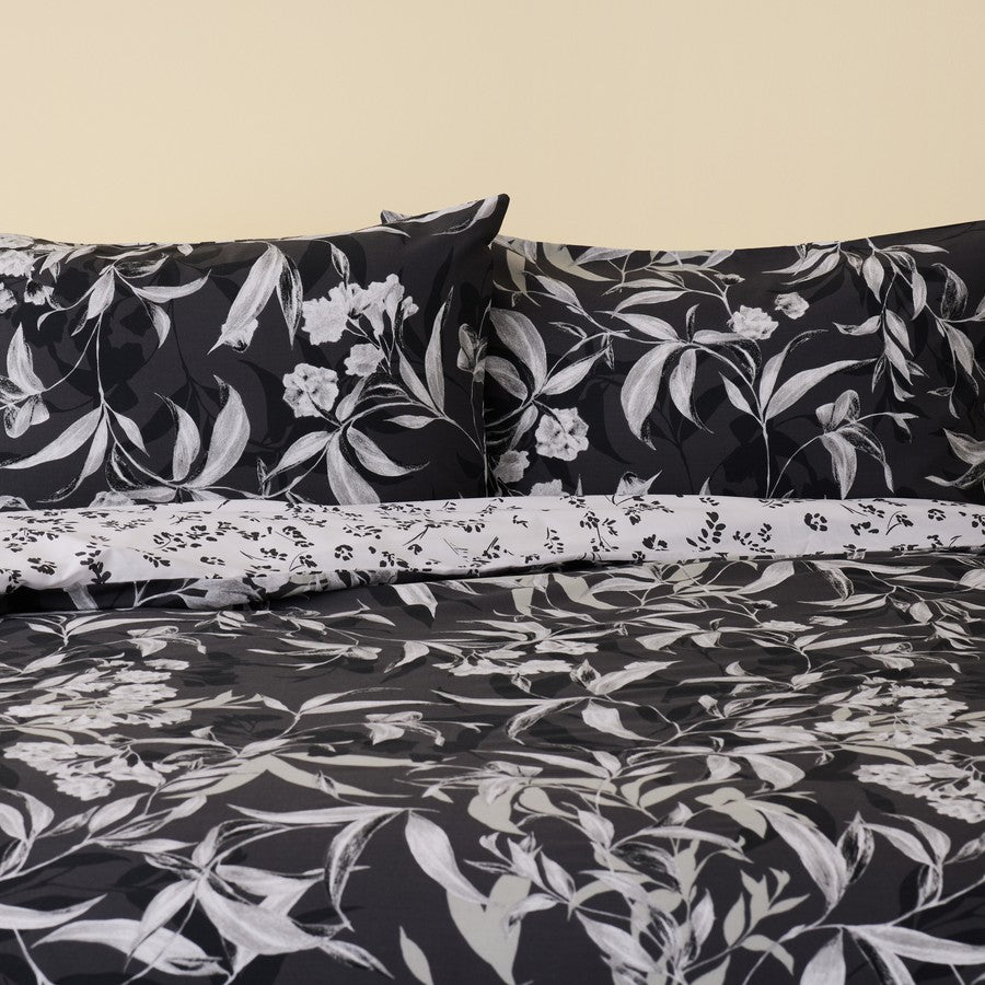 Black Rosales Duvet & Comforter Sets